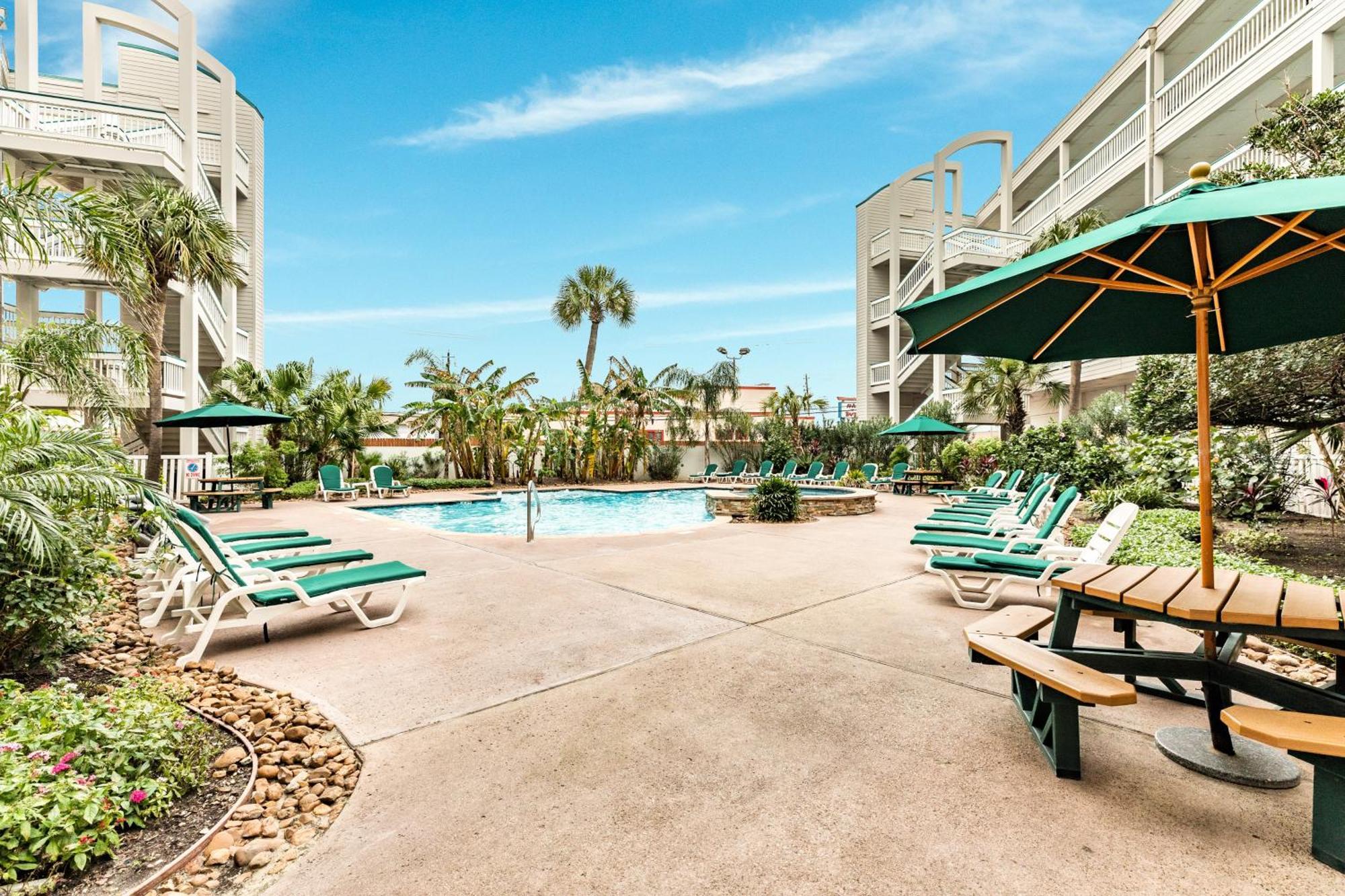 Casa Del Mar Beachfront II Galveston Room photo