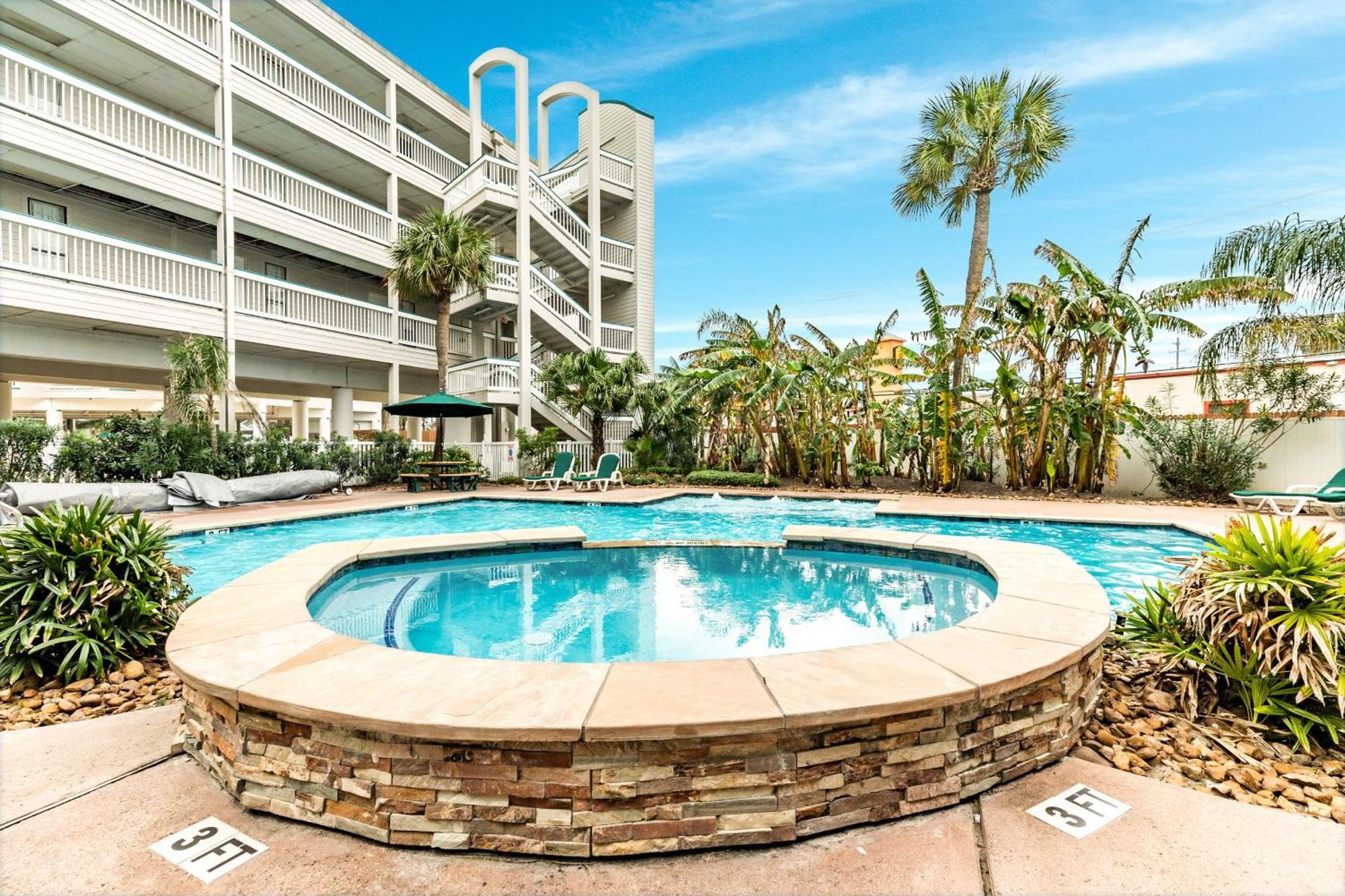 Casa Del Mar Beachfront II Galveston Room photo